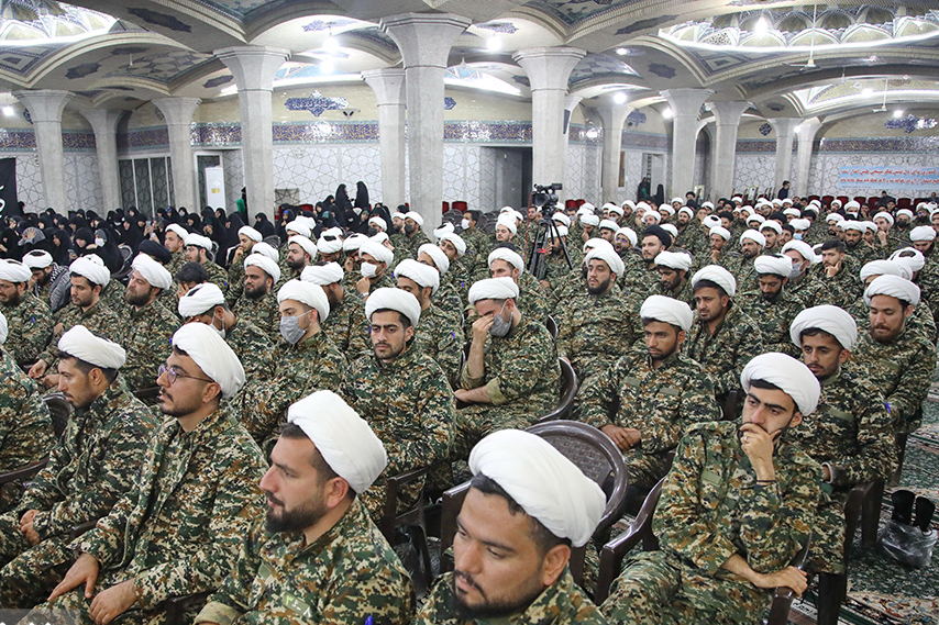 بسیج معجزه امام است و امروز در جهان گسترده شده است