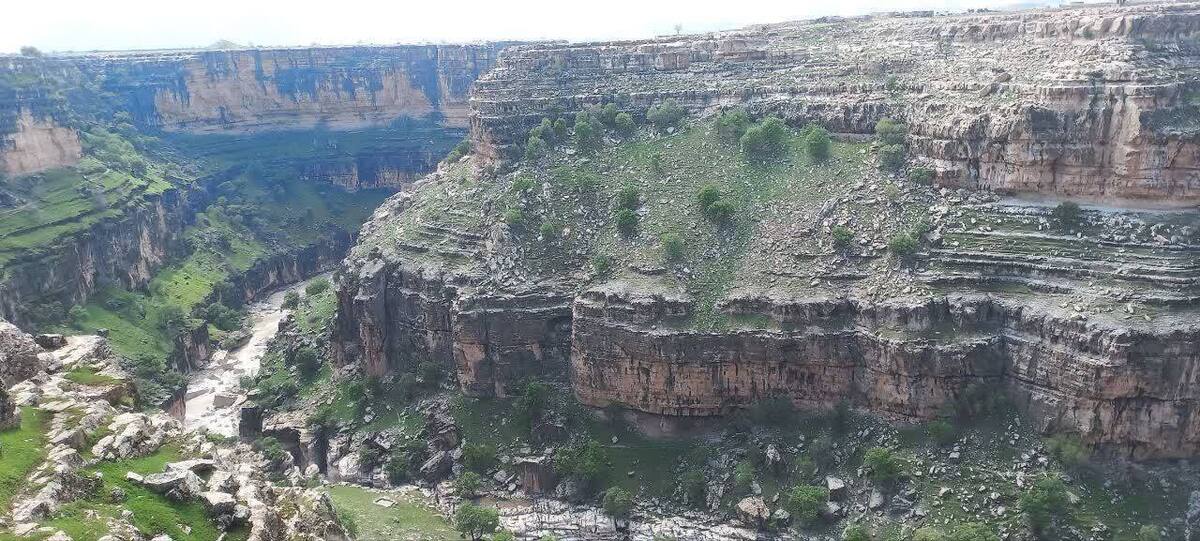 بازدید معاون گردشگری لرستان از محور خرم‌آباد ـ تخت چان