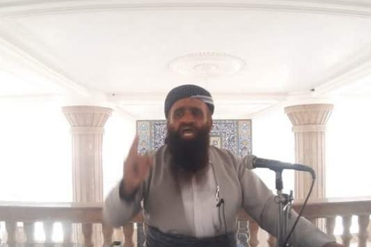 درخت تنومند انقلاب بقدری در عالم ریشه دوانده که از همه طوفان ها و حوادث بسلامتی عبور می کند