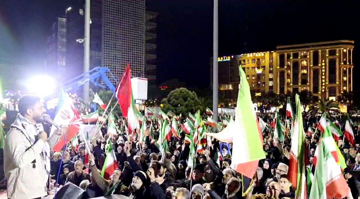 مردم کاشان پای کار انقلاب + فیلم