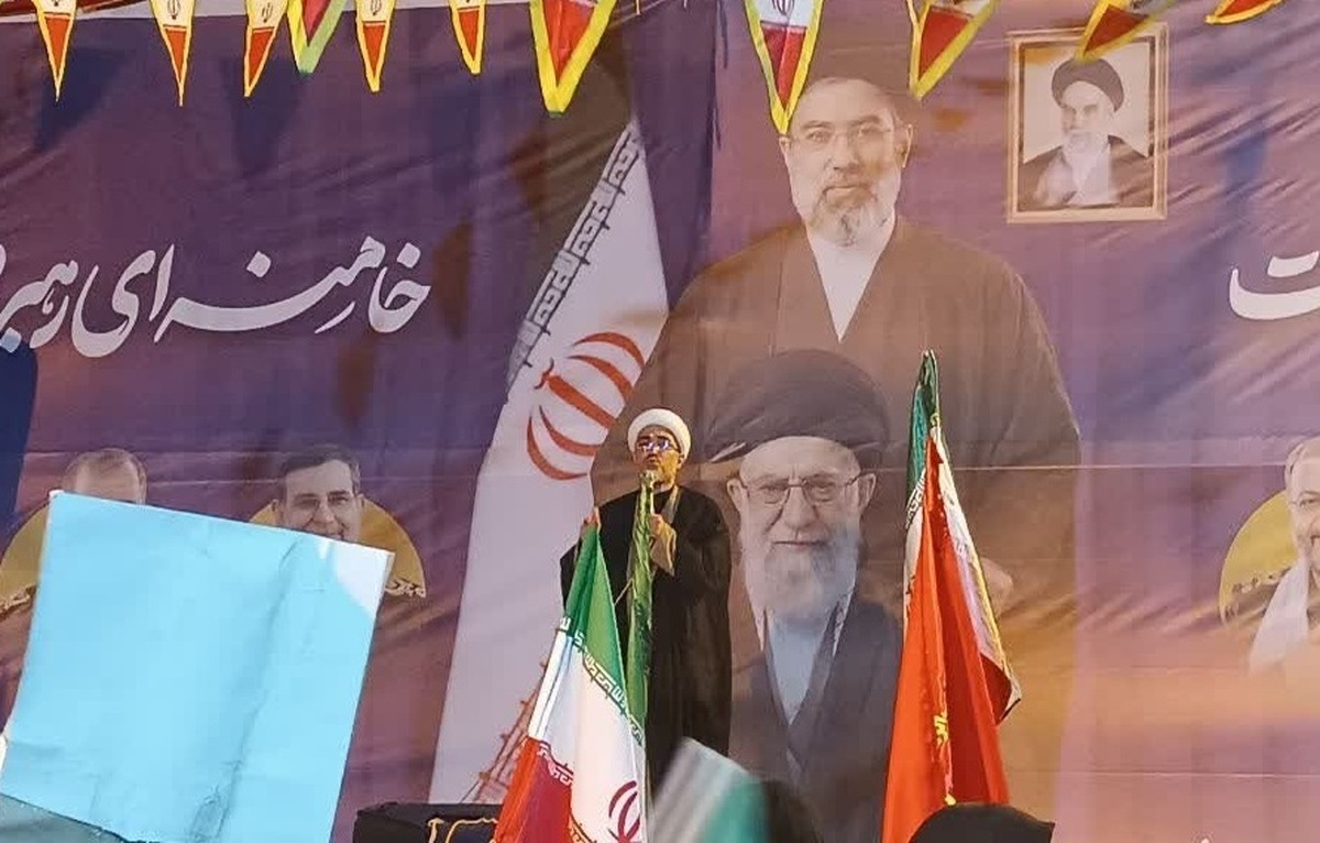 دشمنان با اسلام علوی مردم ایران مشکل دارند