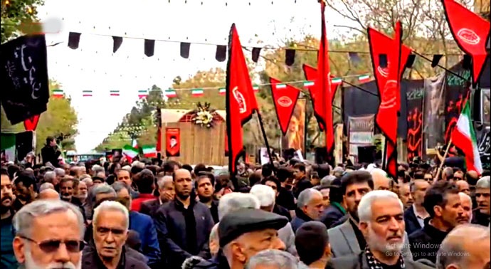 وداع و تشییع باشکوه کاشانی‌ها با سخنگوی سپاه + عکس