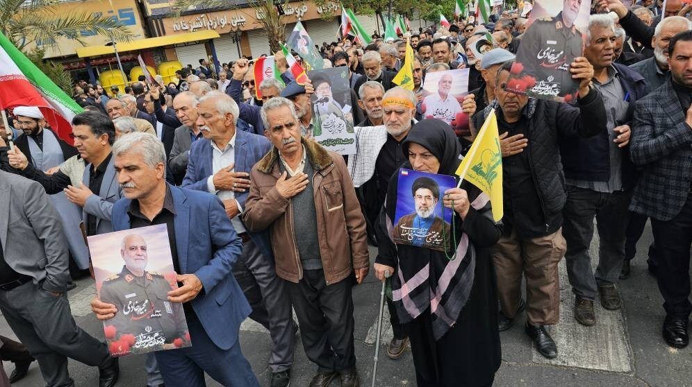مراسم باشکوه تشییع پیکر مطهر سردار خادمی در شیراز