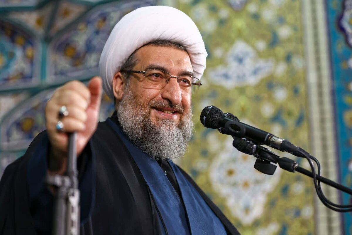 کسی حق تفرقه‌افکنی در جامعه را ندارد
