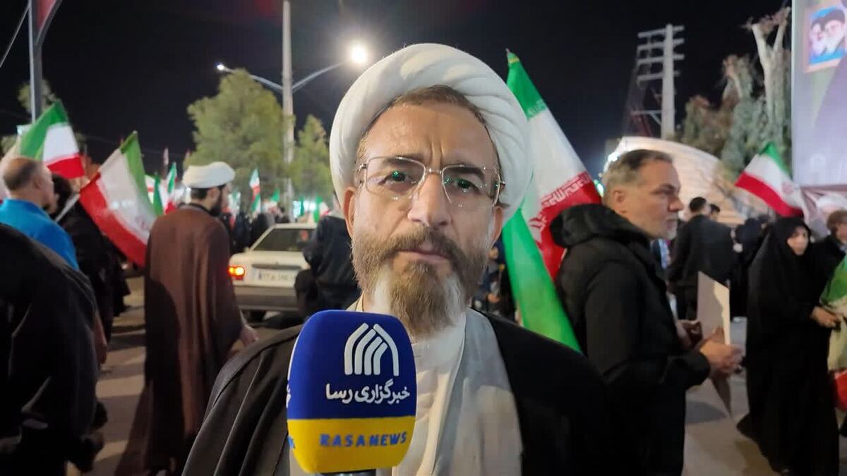 حضور مردم در خیابان‌ها نوعی جهاد است