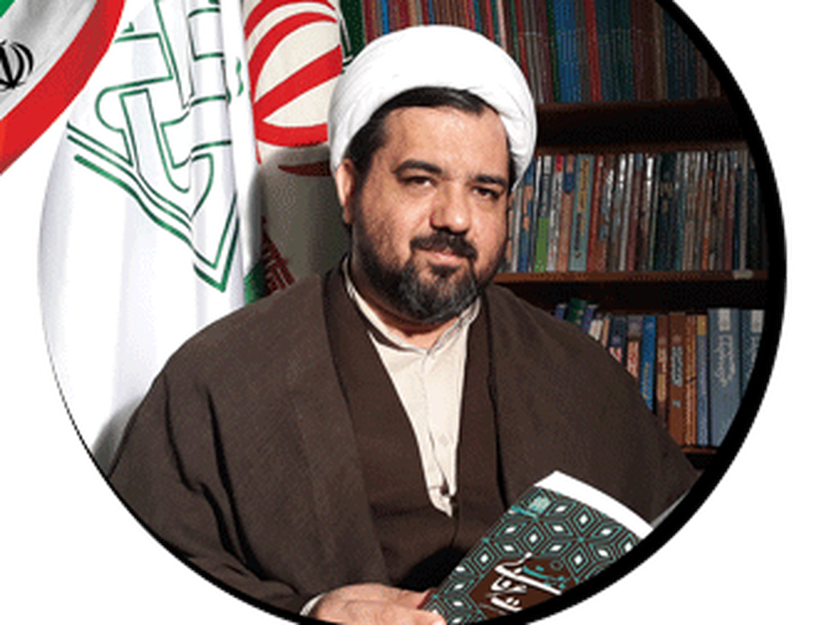 جنگ ما جنگ وجودی و عدمی است؛ یک سمت به سمت تعالی، دیگری به سمت قهقرا