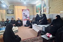 دیدار خانم برقعی با خانواده استاد شهید جامعه الزهرا