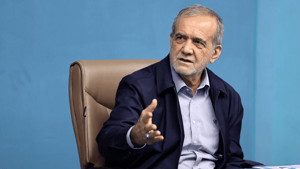 قدردانی مراجع، علما و مسئولان نظام از مواضع ضد استکباری پاپ لئو چهاردهم قدردانی مراجع، علما و مسئولان نظام از مواضع ضد استکباری پاپ لئو چهاردهم