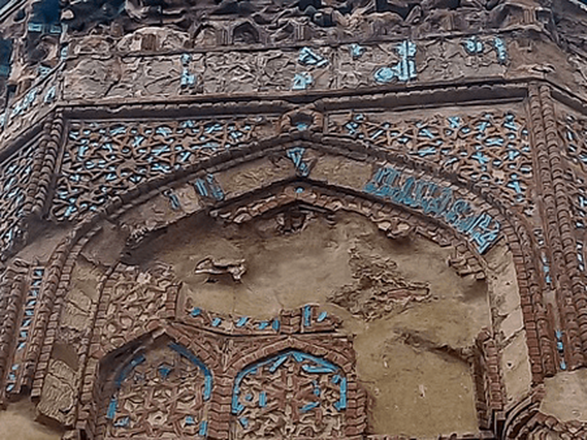 ارزیابی خسارت دشمن به ۲ بنای تاریخی در آذربایجان‌شرقی