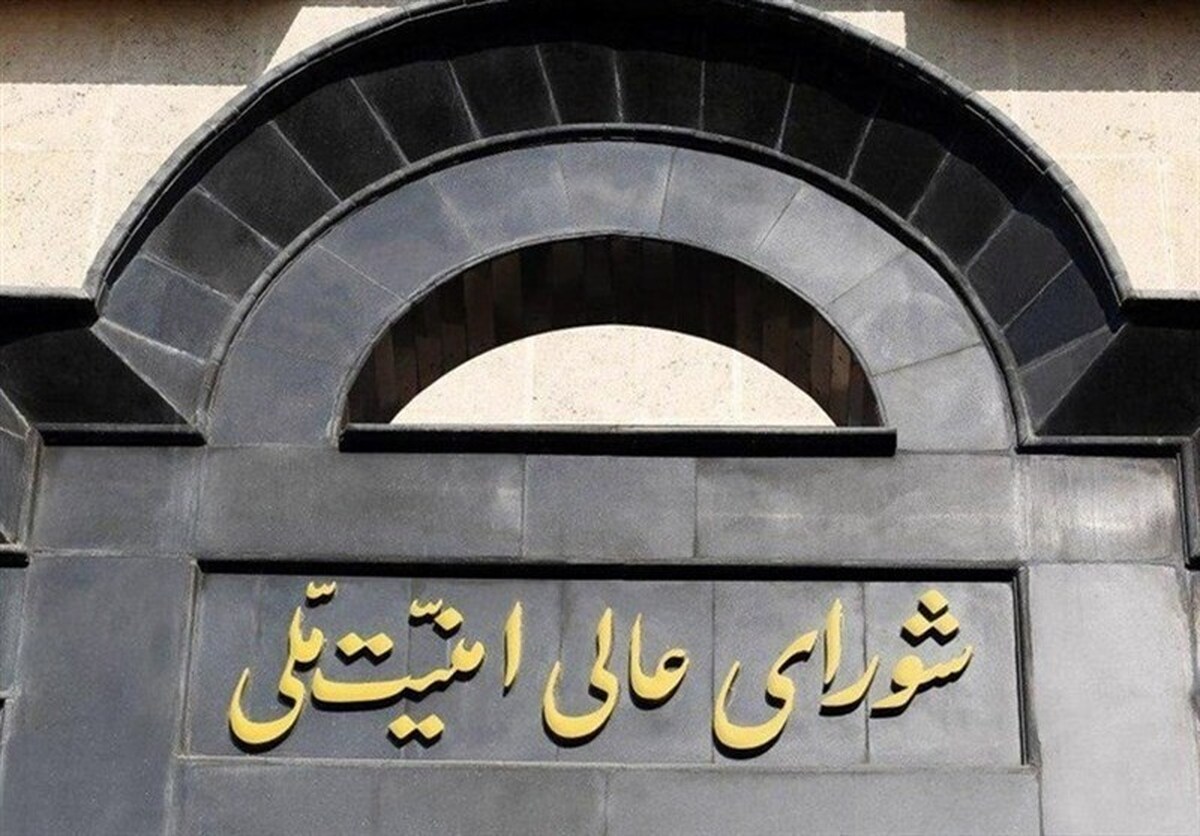 ایران مصمم است کنترل تنگه هرمز را حفظ کند