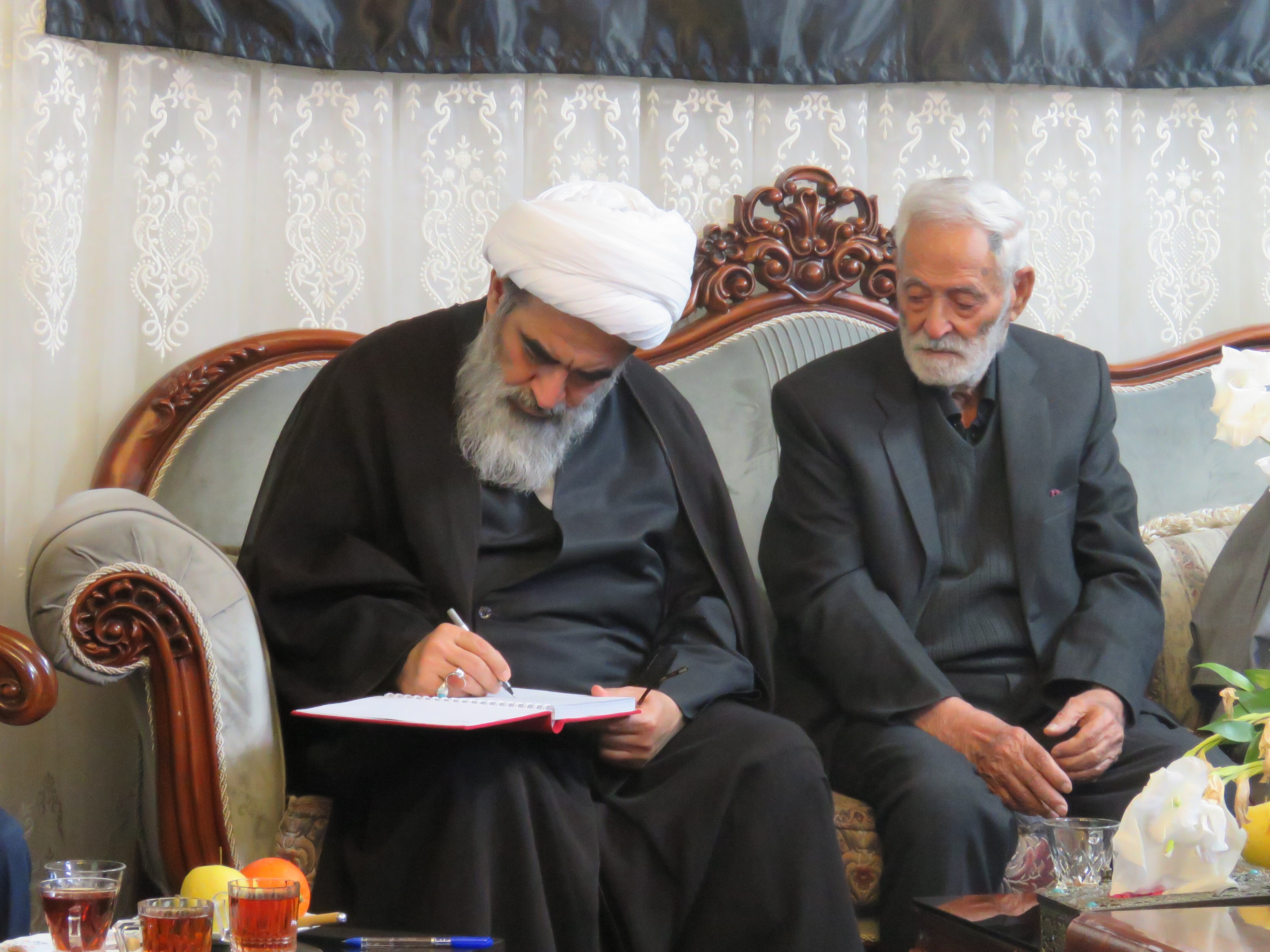 دیدار آیت‌الله فاضل لنکرانی با خانواده شهید سپهبد سید عبدالرحیم موسوی