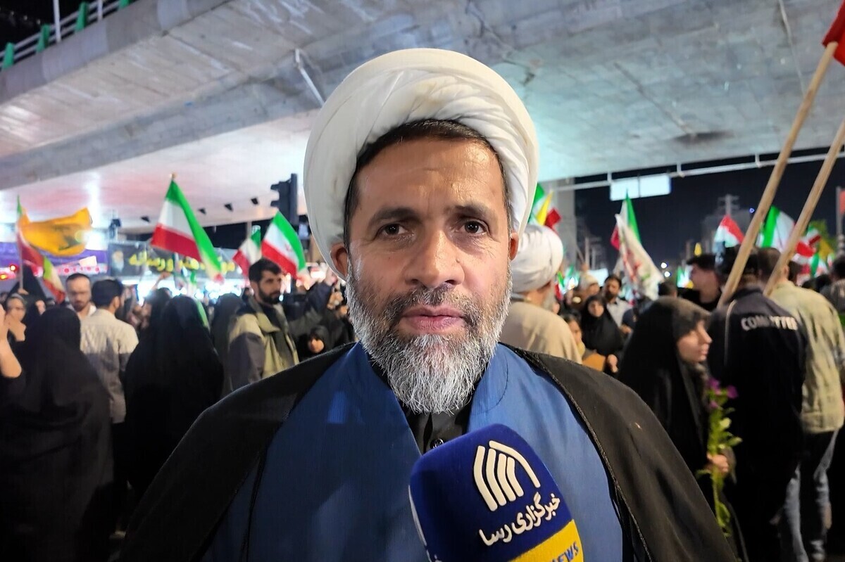 روحانیت؛ الگوی عملی همدلی و هم‌گرایی در جامعه/صرفاً تئوری‌پردازی کافی نیست