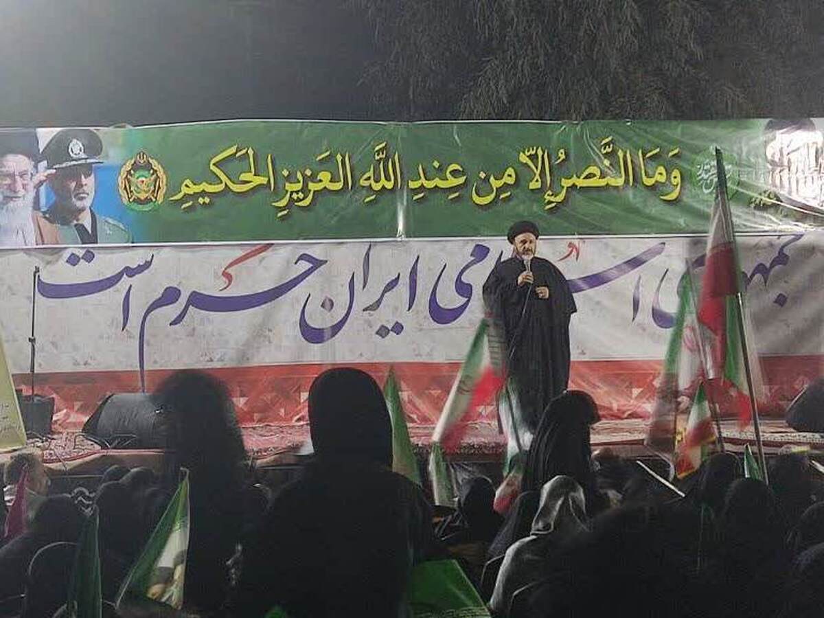 حضور در خیابان‌، «مشق اصلی و تکلیف اولیه» ملت/همراه با امت مقاومت در برابر زیاده‌خواهان می‌ایستیم