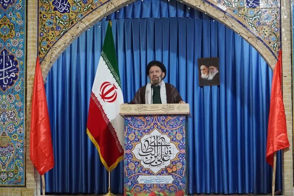دفاع مقدس تا خروج آمریکای جنایت‌کار از منطقه ادامه خواهد داشت