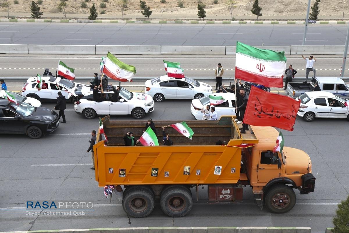بیعت کامیون‌داران استان قم با رهبر معظم انقلاب