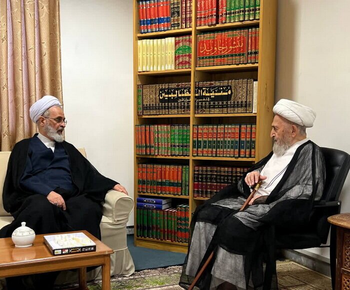 آیت‌الله حسینی‌بوشهری و آیت الله اعرافی با آیت‌الله سبحانی دیدار کرد