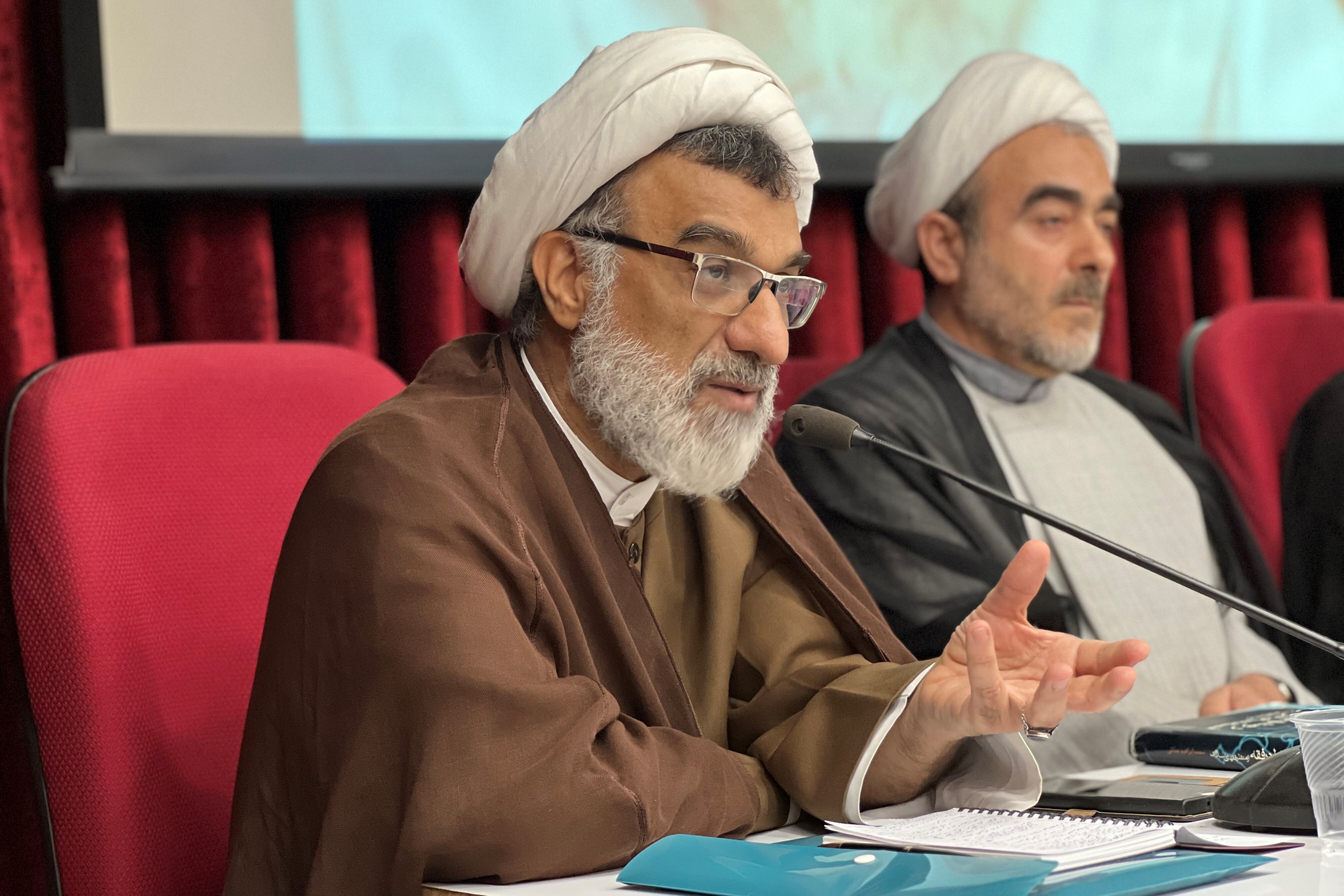 گزارشی از برگزاری بزرگداشت مقام علمی فقیه نواندیش آیت‌الله العظمی محمد ابراهیم جناتی+عکس