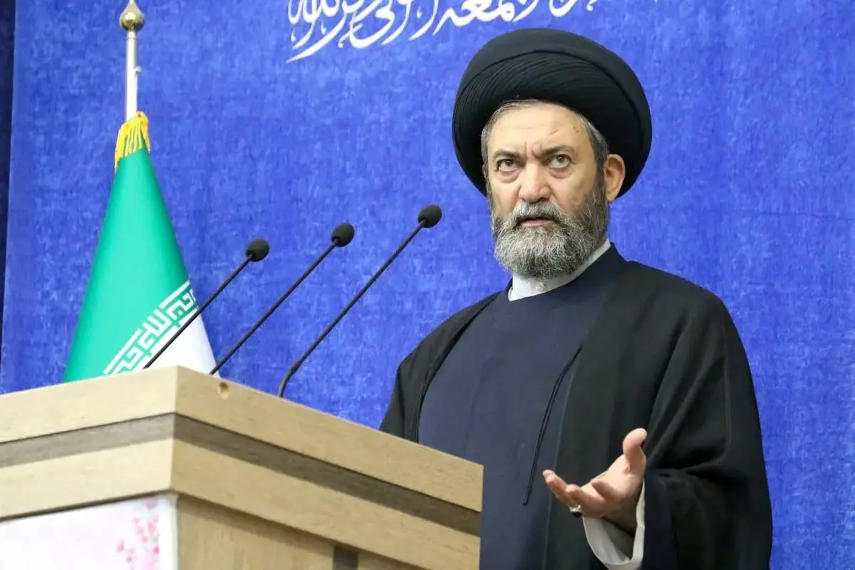 آمریکا چاره‌ای جز اهتزاز پرچم سفید در برابر اقتدار ایران ندارد