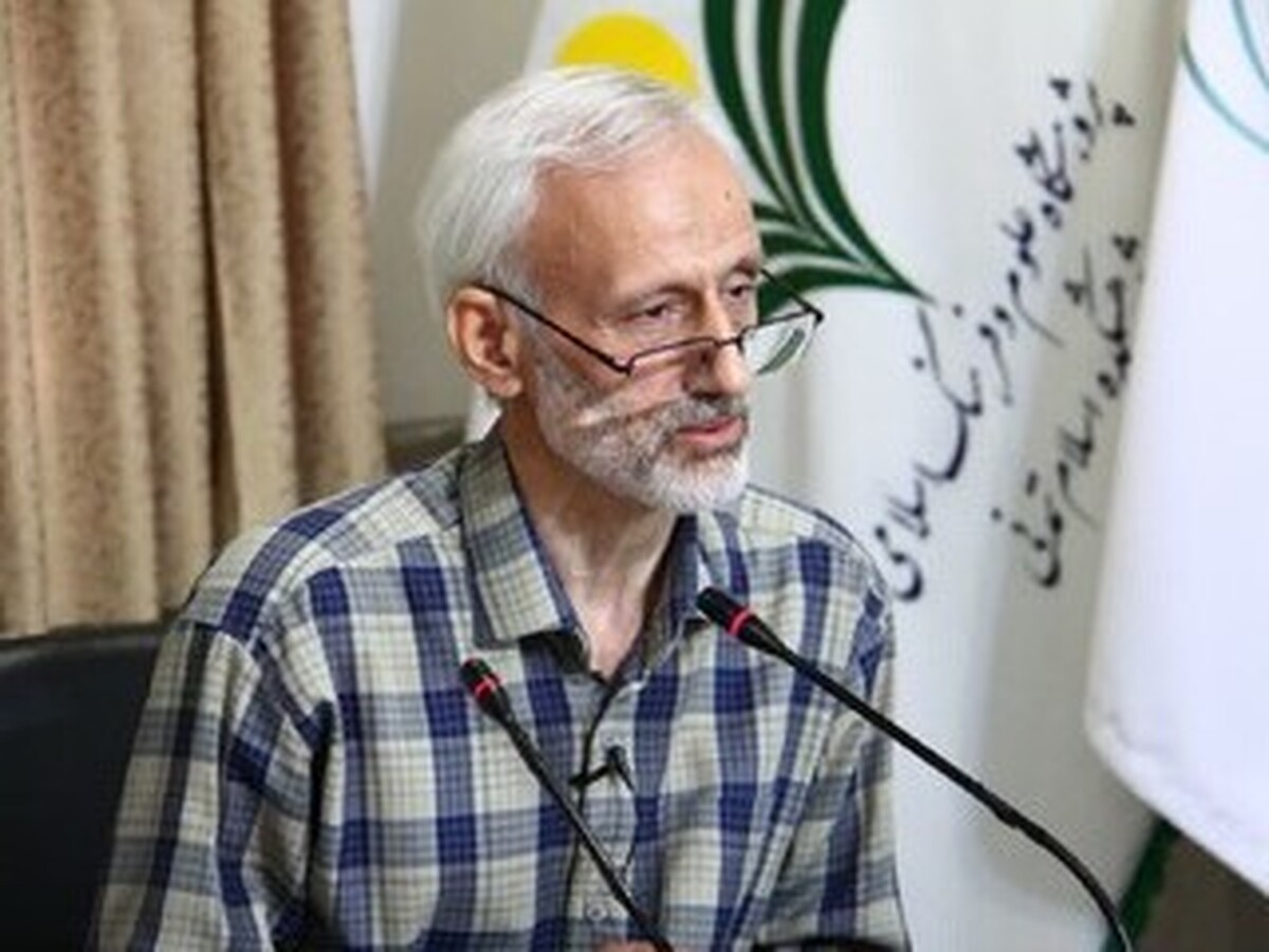 حرکت اخیر مردمی خودجوش، غیرمتمرکز و مبتنی بر هویت انقلابی بود