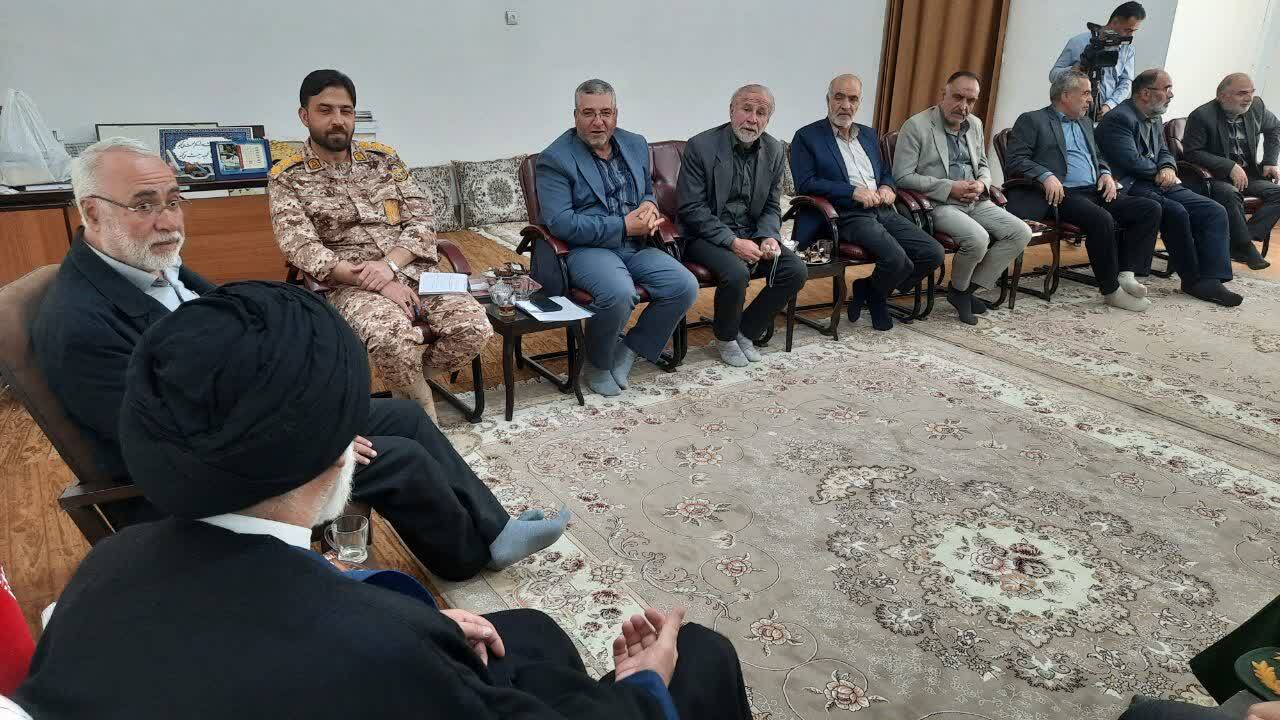 دشمن در پی شکستن وحدت و ایجاد چندصدایی در کشور است؛ جاده‌صاف‌کن نفوذ دشمن نشویم