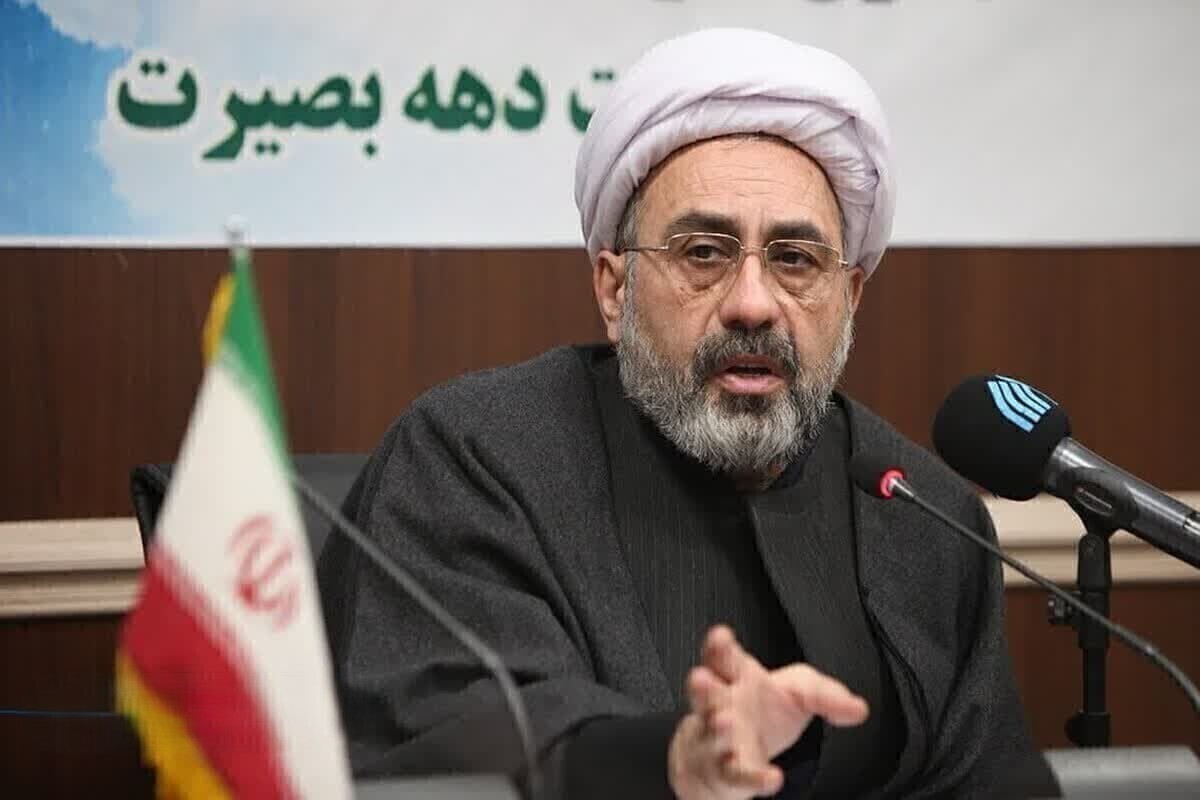 مدیریت تنگه هرمز راهکار مشروع و واجب دفع استیلای دشمن است