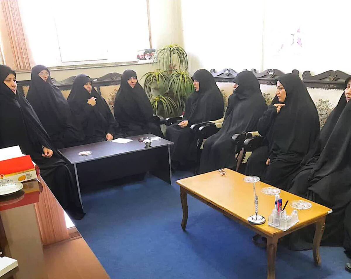 برگزاری جلسه هم‌اندیشی برای برنامه‌ریزی مراسم عید غدیر در حوزه علمیه خواهران زینبیه