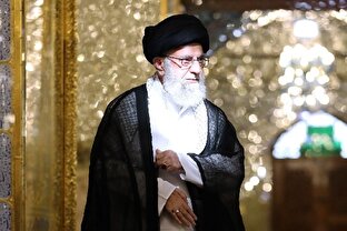 علاقه امام شهید به لباس خادمی