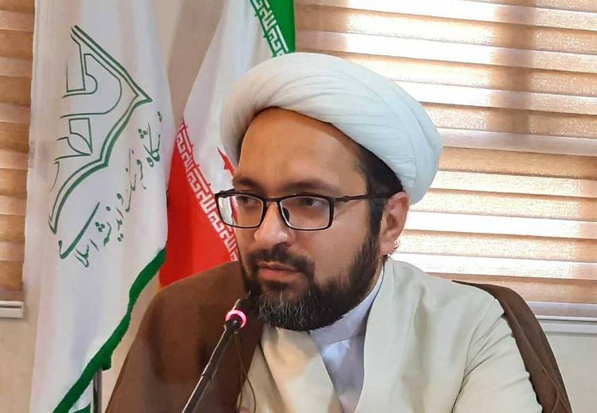 الهیات مقاومت بر پایه توحید، ثبات در مسیر الهی و نفی عبودیت غیر خدا است