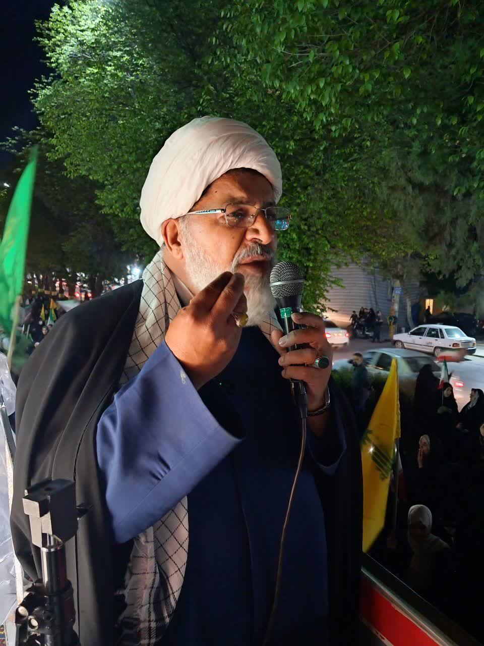 گزارشی از سفر رئیس عقیدتی سیاسی فراجا به چهارمحال و بختیاری 