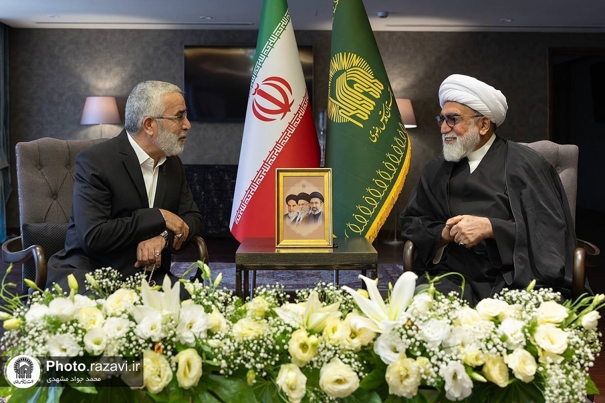 همدلی ملت‌های ایران و عراق، جلوه‌ای از وحدت امت اسلام است