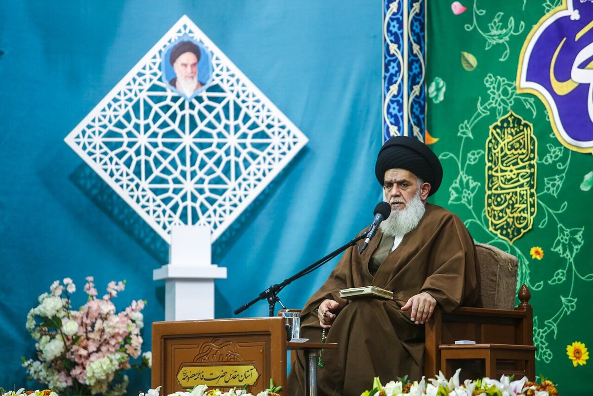 تریبون‌داران با سخنان خود جامعه را دچار تردید نکنند