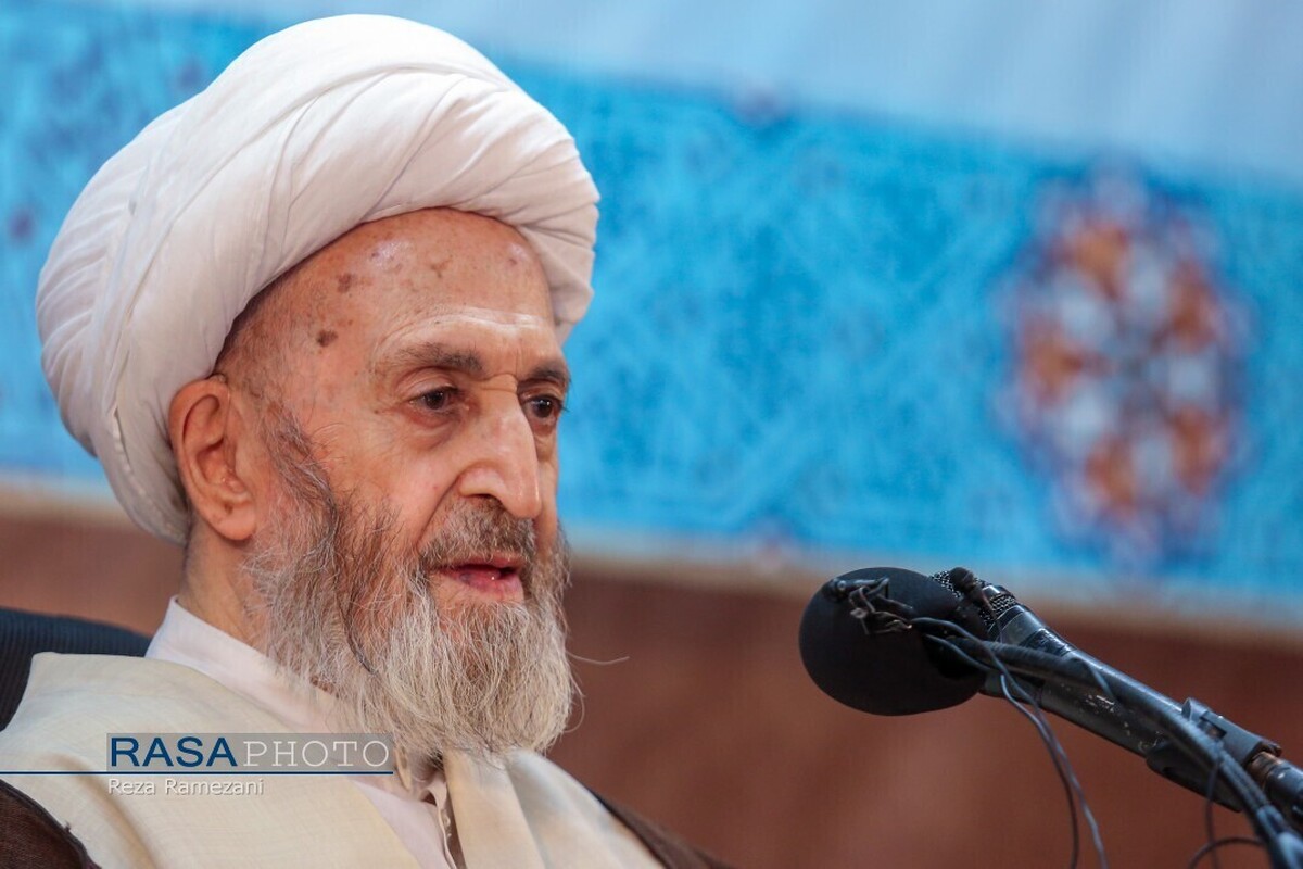 ابتکار و نوآوری شاخصه اصلی حیات علمی آیت الله مکارم شیرازی است