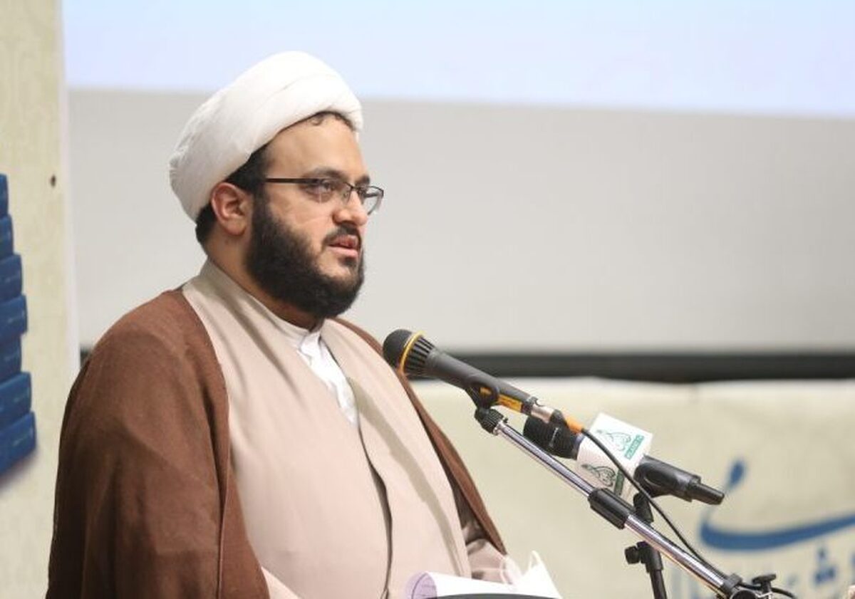 شجاعت اظهار حق، شاخصه برجسته رفتاری آیت الله مکارم شیرازی است