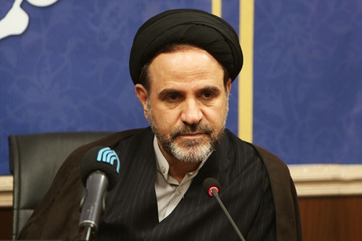 پویندگی سیاست و اخلاق در اندیشه رهبر شهید