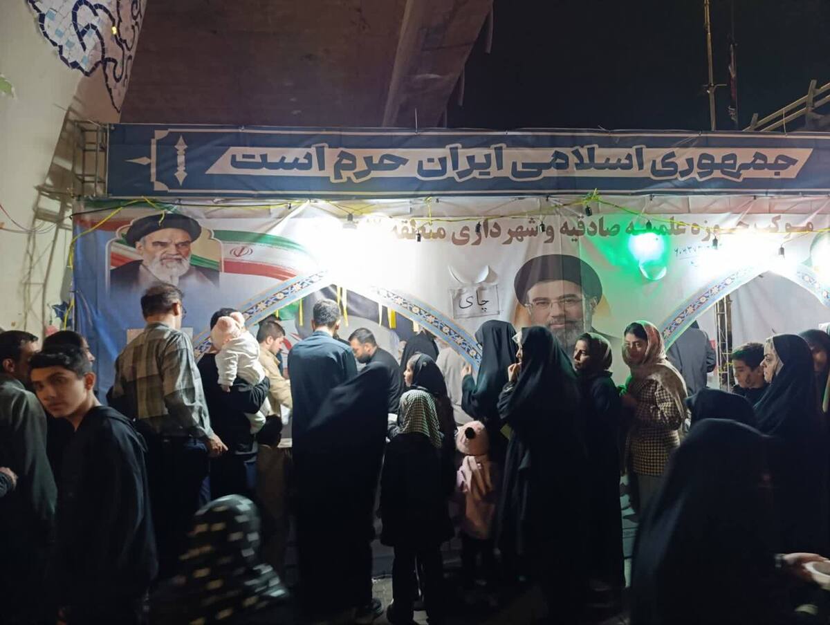 گزارشی از  فعالیت موکب حوزه صادقیه تبریز+ تصاویر