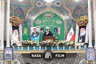 برگزاری مراسم گرامیداشت دریابان شهید علیرضا تنگسیری در حرم مطهر حضرت فاطمه معصومه