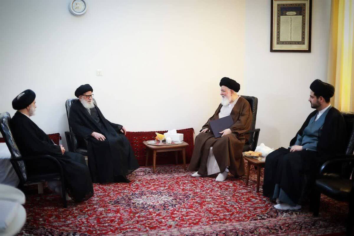 نماینده ولی فقیه در خراسان رضوی با آیت الله مرتضوی دیدار کرد