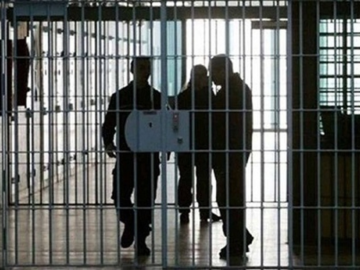 یک زندانی جرایم مالی در استان قم با رضایت شاکی و مشارکت خیرین آزاد شد