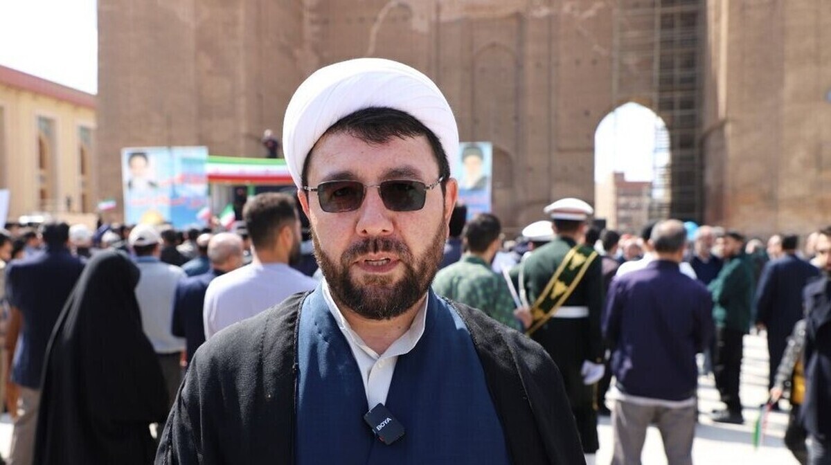 غدیر سنگ بنای تمدن اسلامی و محور وحدت امت است