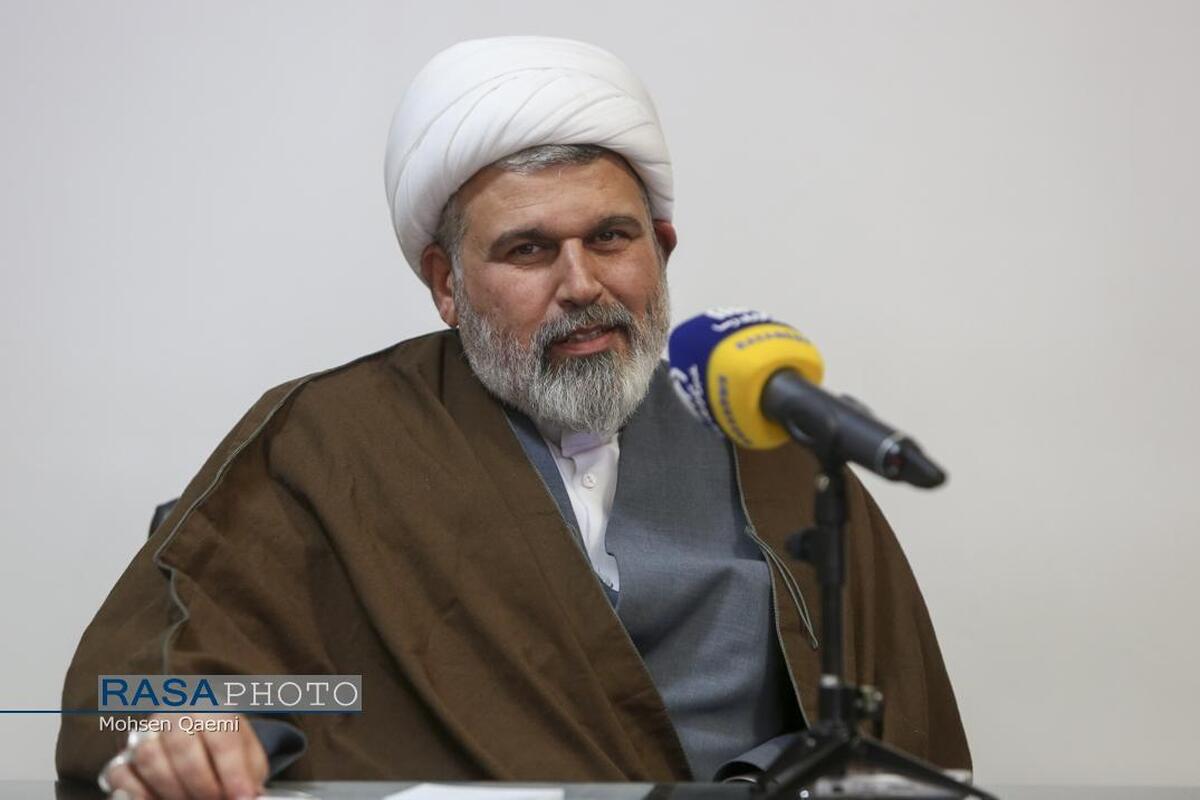 طراحی برنامه ارتقای حرفه‌ای مبلغان/مردم محکم پای دین، انقلاب و رهبری ایستاده‌اند