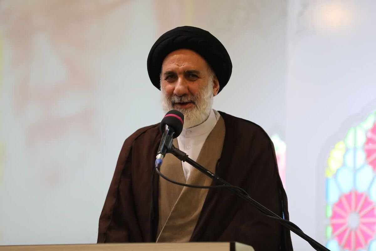 ترویج نماز باید آثار عملی در جامعه داشته باشد