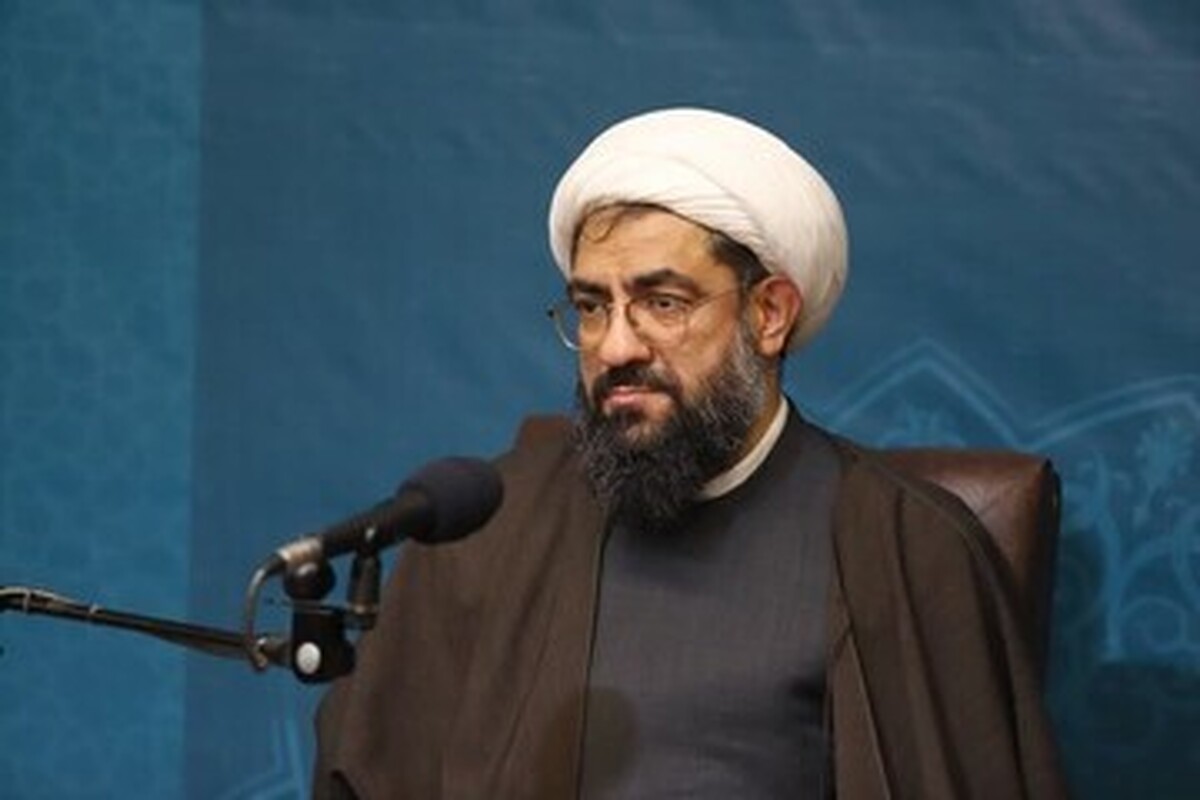شهید آیت‌الله خامنه‌ای در گفتمان‌سازی اجتماعی بی‌نظیر بودند