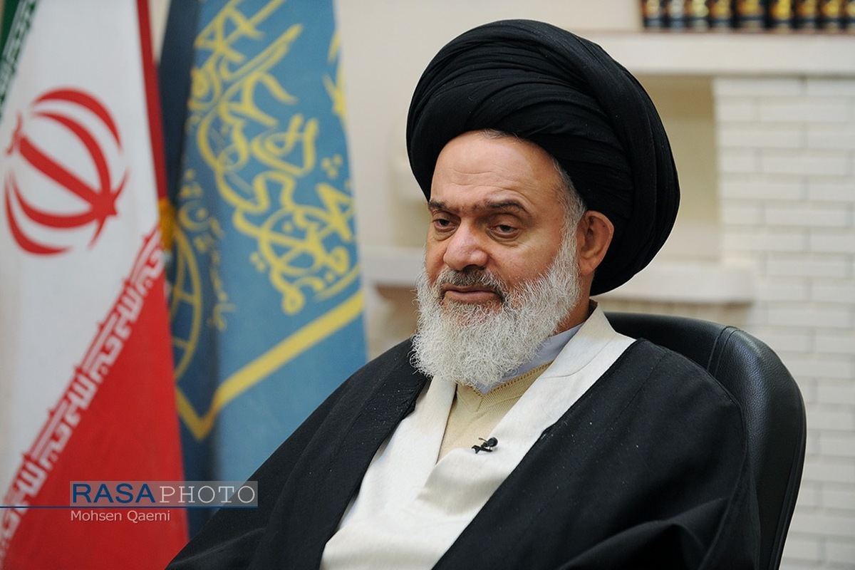 پیام تسلیت آیت الله حسینی بوشهری در پی درگذشت حجت الاسلام والمسلمین حیاتی
