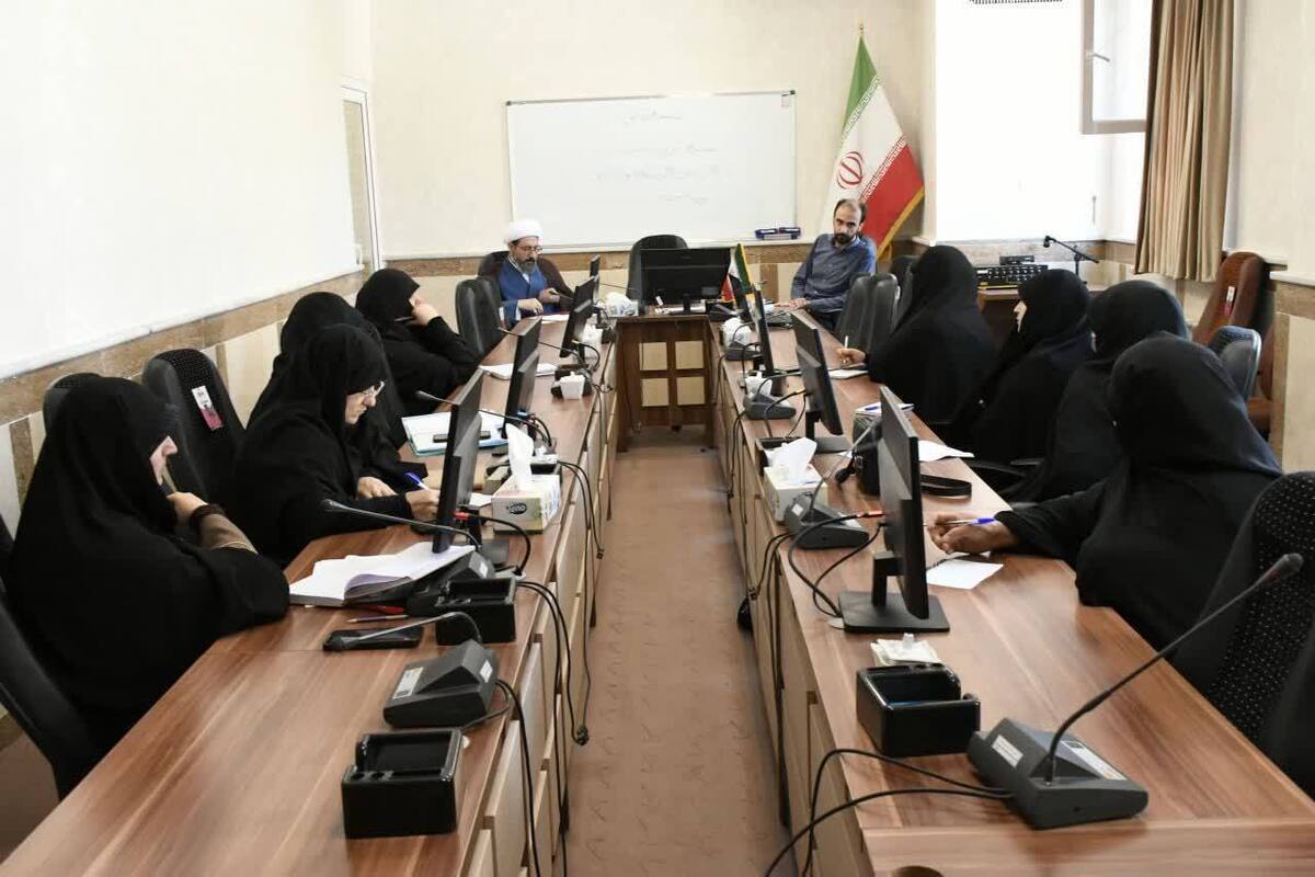 ضرورت ارتقای علمی و فرهنگی طلاب