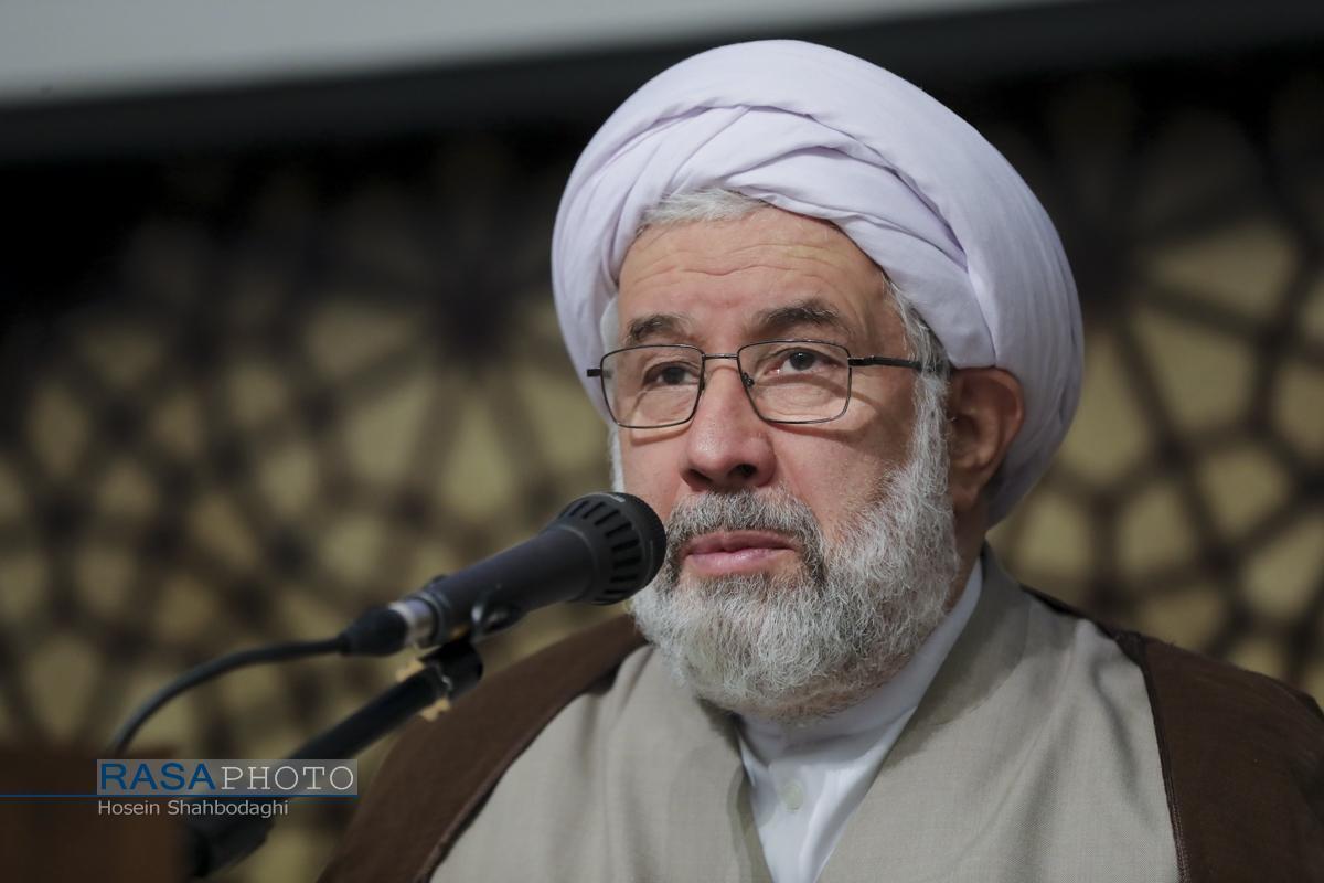 شهادت رهبر انقلاب، پرچم هویت انقلاب اسلامی است و هرگز فراموش نخواهد شد