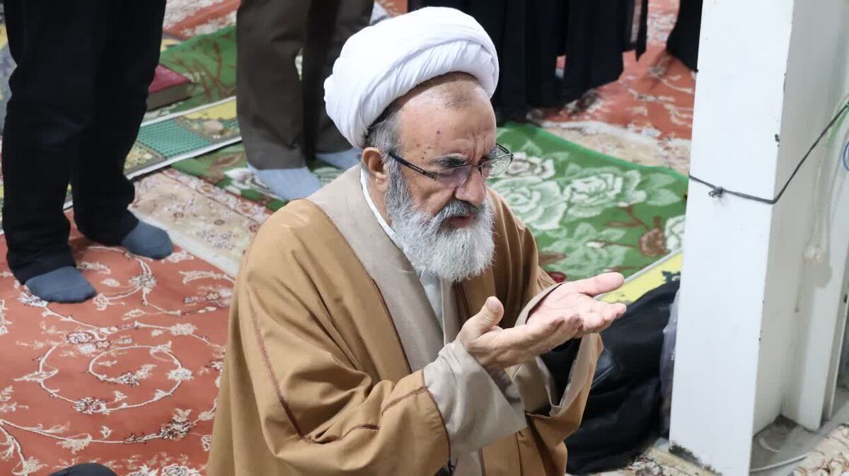 اقامه باشکوه نماز عید قربان در مرند به امامت آیت‌الله پورمحمدی+ تصاویر