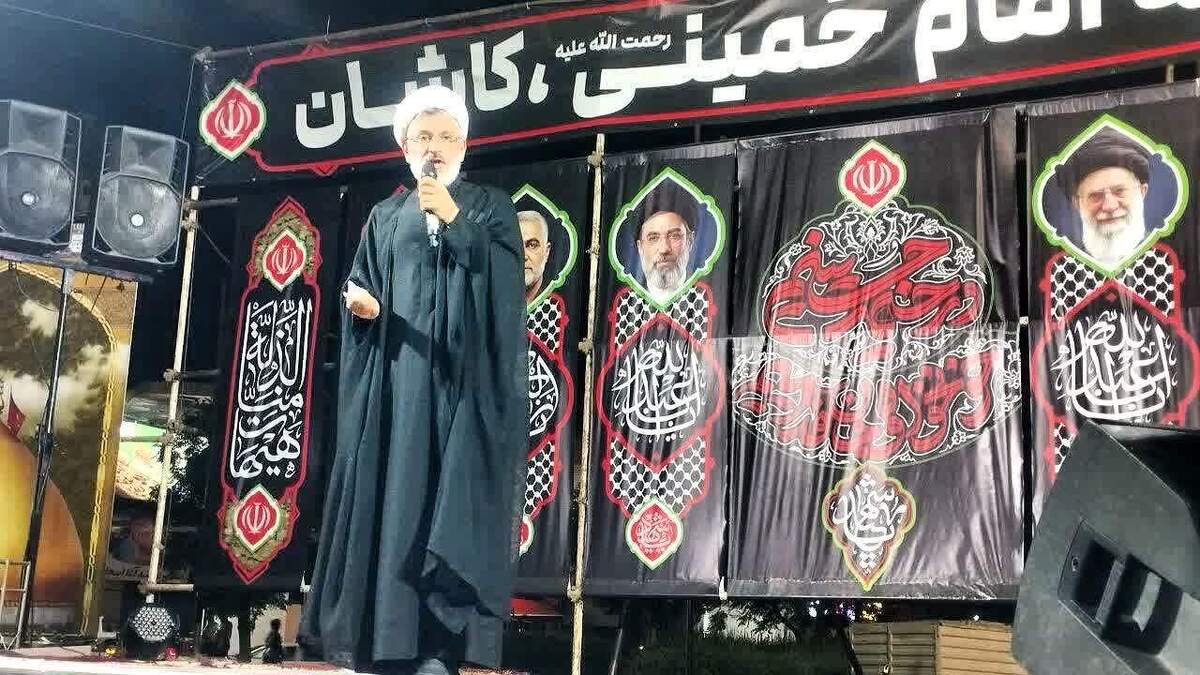 مذاکره مسؤولان با دشمن از موضع اقتدار مطالبه مردم است