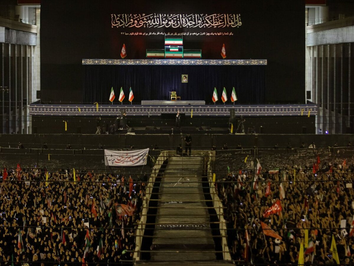 آمادگی کامل حرم بانوی کرامت برای تشییع باشکوه پیکر رهبر شهید انقلاب در قم