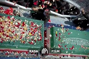 وداع عاشقانه مردم در خیابان آزادی