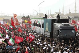تشییع میلیونی قائد شهید امت در قم -۲